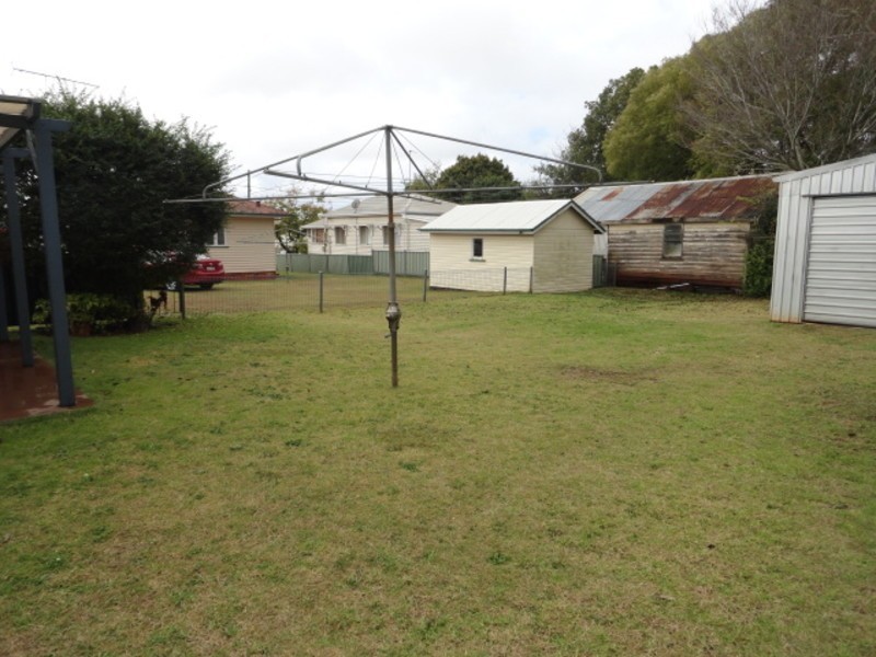 2 Gaydon Street, Newtown QLD 4350