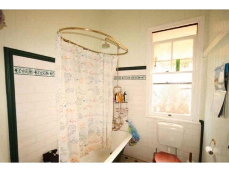 23 Goggs Street, Toowoomba QLD 4350