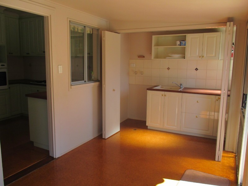 211 North Street, Rockville QLD 4350