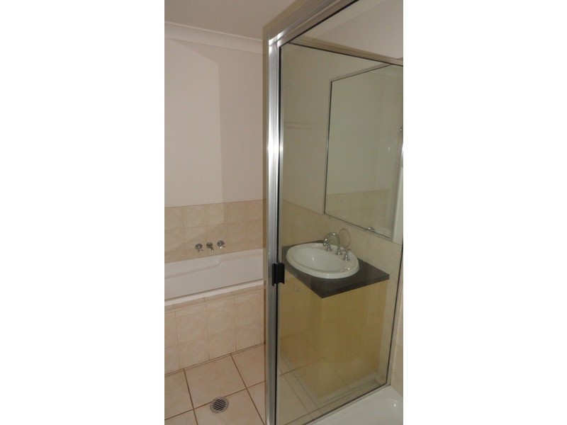 7/73 Jellicoe Street, Mount Lofty QLD 4350