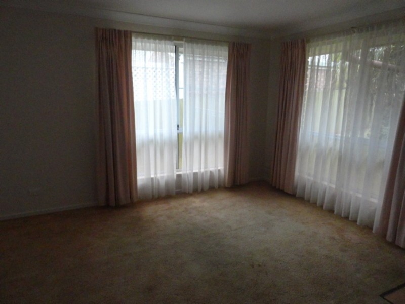 2/166 Ramsay Street, Centenary Heights QLD 4350