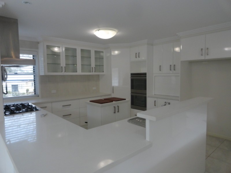 2/3 Mayes Street, East Toowoomba QLD 4350