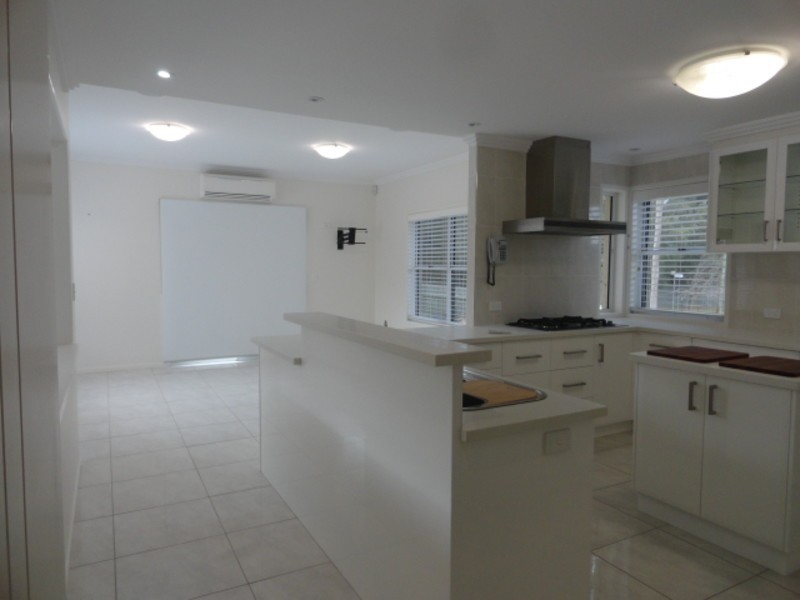 2/3 Mayes Street, East Toowoomba QLD 4350