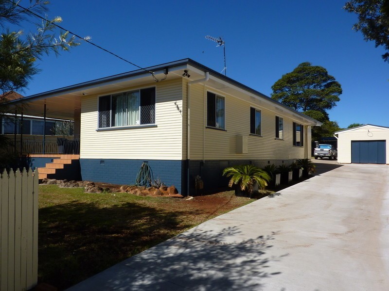 222 South Street, South Toowoomba QLD 4350