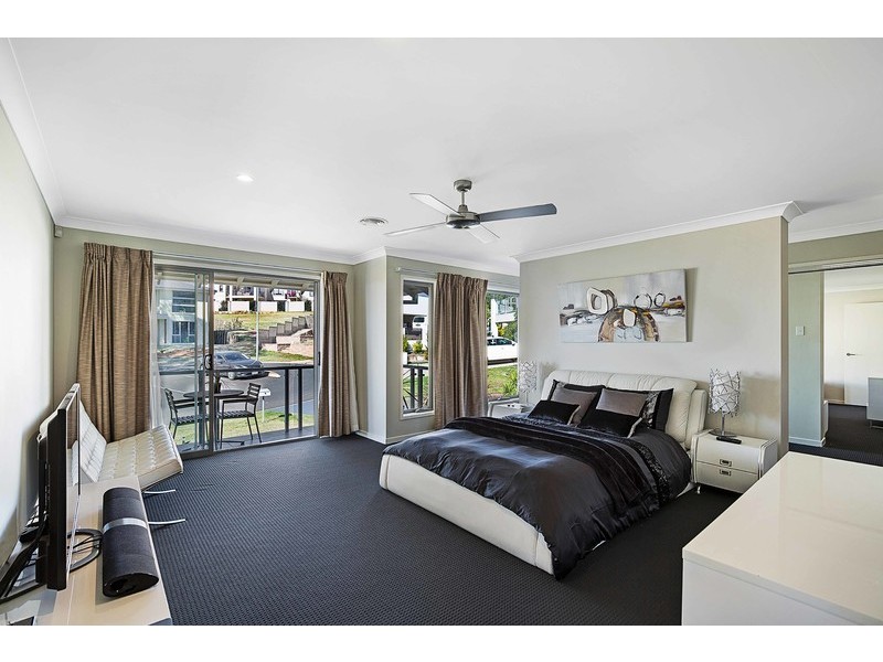 37 Piccadilly Court, Mount Lofty QLD 4350