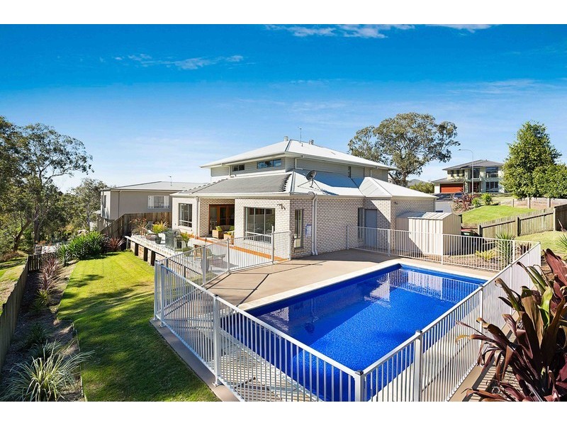 37 Piccadilly Court, Mount Lofty QLD 4350