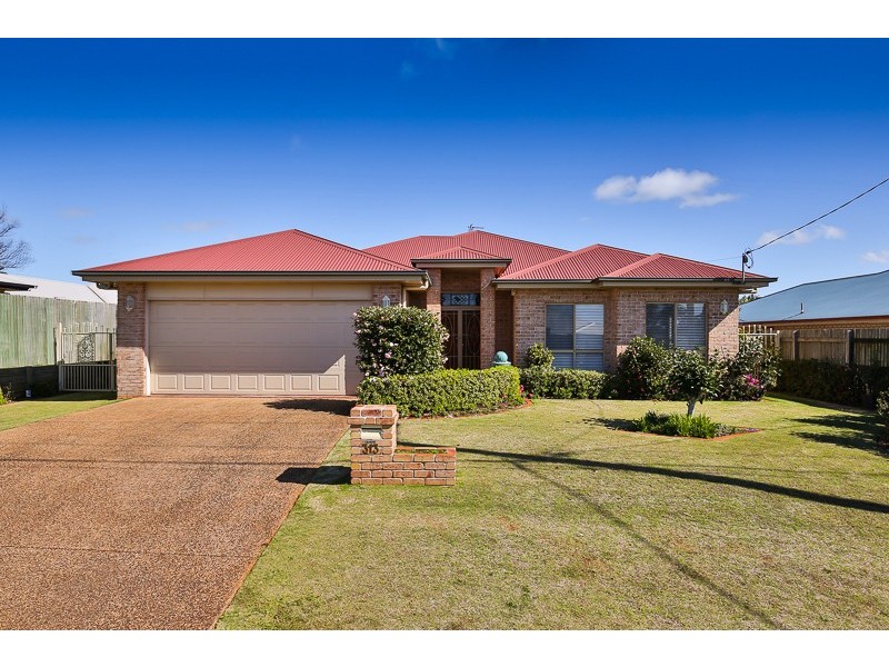 313 Ramsay Street, Middle Ridge QLD 4350