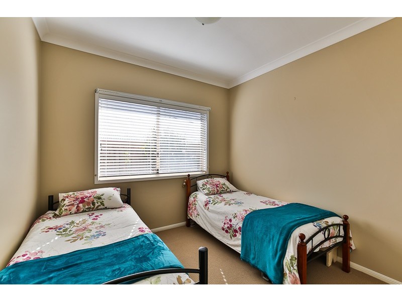 313 Ramsay Street, Middle Ridge QLD 4350