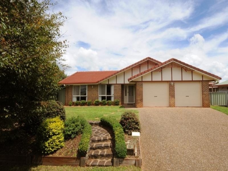 12 Poinsettia Court, Middle Ridge QLD 4350