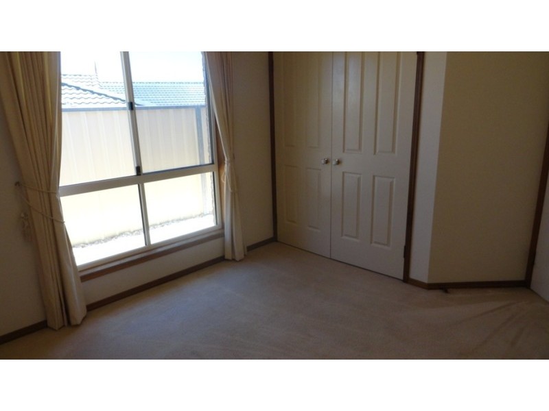 38 BISCAY Crescent, Glenvale QLD 4350