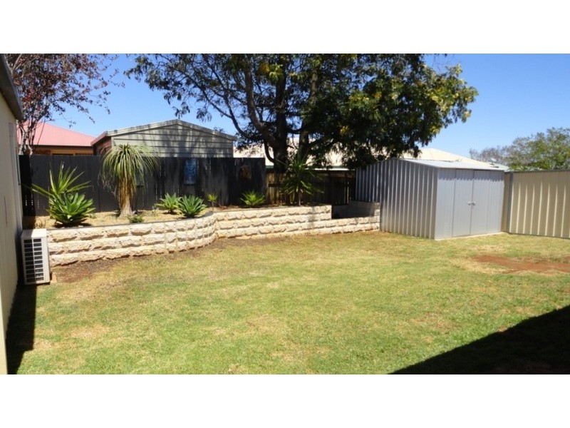 38 BISCAY Crescent, Glenvale QLD 4350