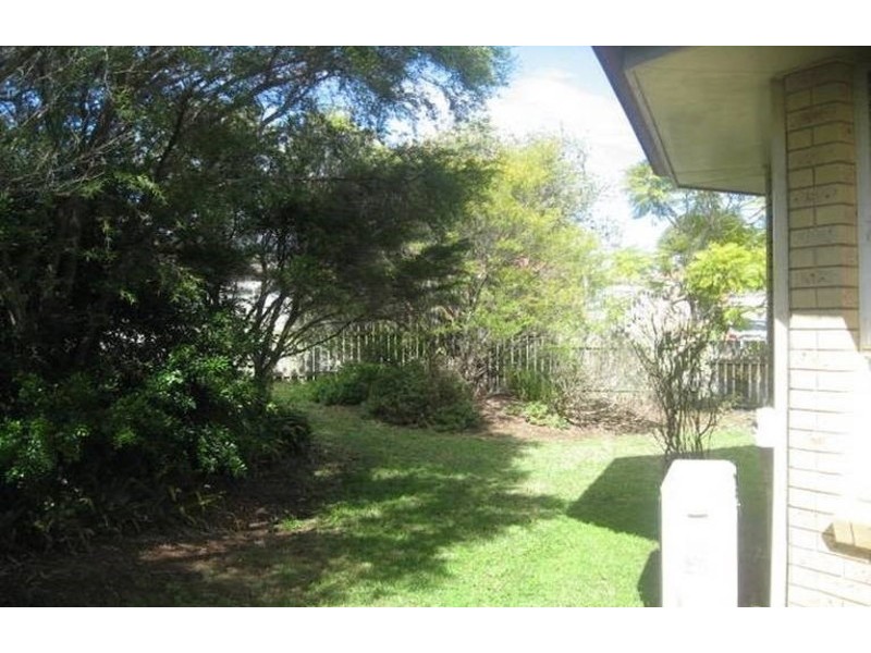 2/5 Beer Court, Kearneys Spring QLD 4350
