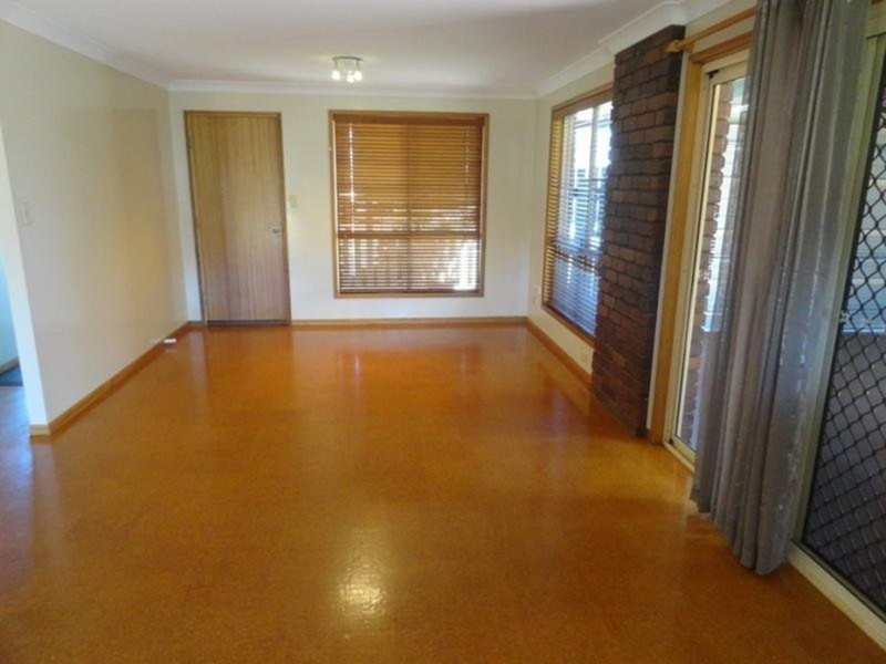 12 Evergreen Court, Glenvale QLD 4350