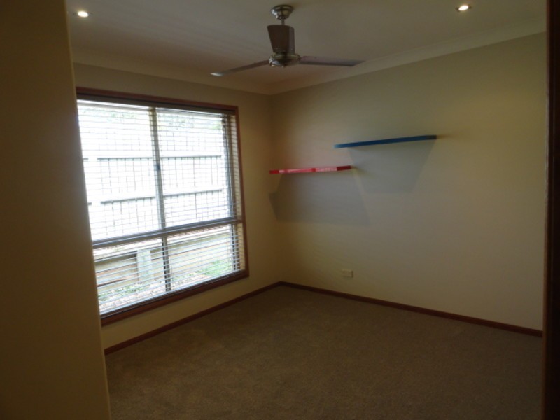 5 Chifley Court, Middle Ridge QLD 4350