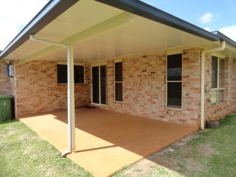 5 Chifley Court, Middle Ridge QLD 4350