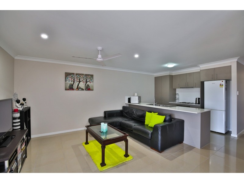 2/14 Taragon Street, Glenvale QLD 4350