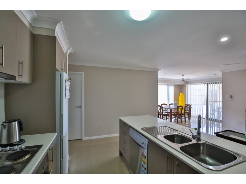 2/14 Taragon Street, Glenvale QLD 4350