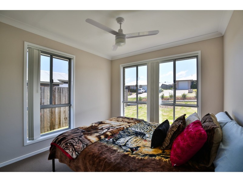 2/14 Taragon Street, Glenvale QLD 4350