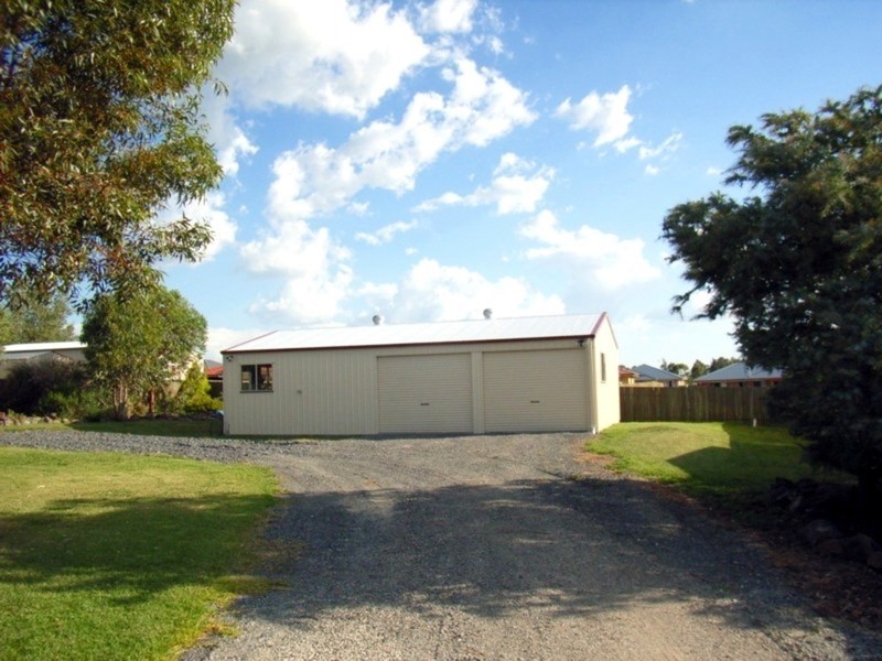 6 Westfield Drive, Westbrook QLD 4350