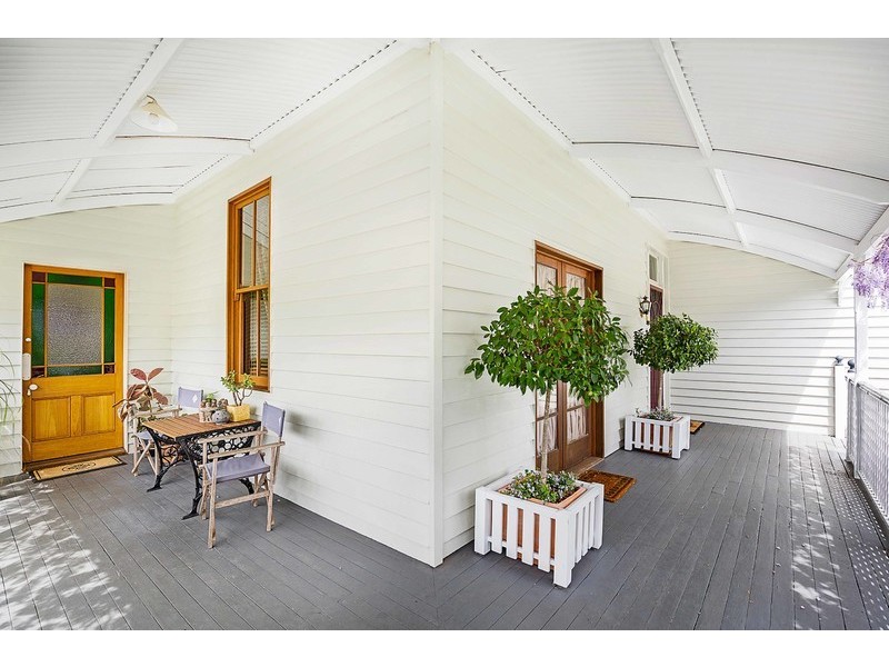 100 Hume Street, East Toowoomba QLD 4350