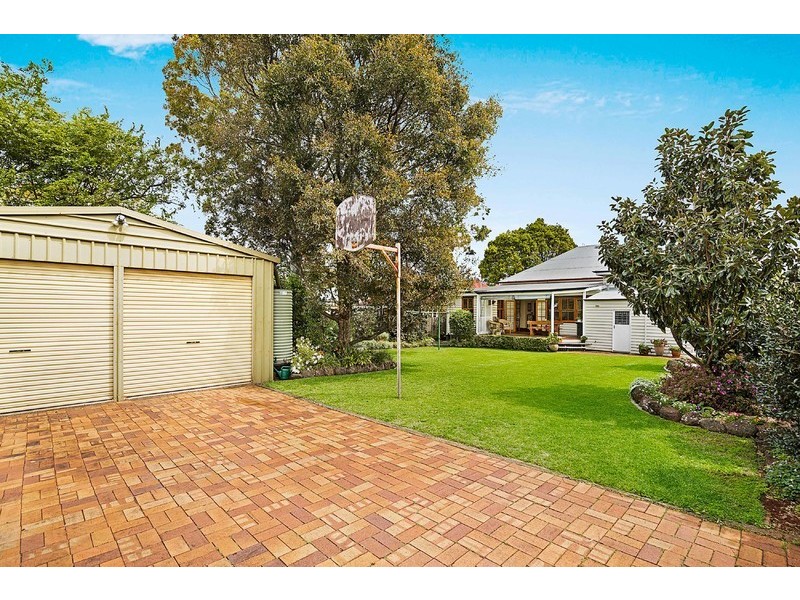 100 Hume Street, East Toowoomba QLD 4350