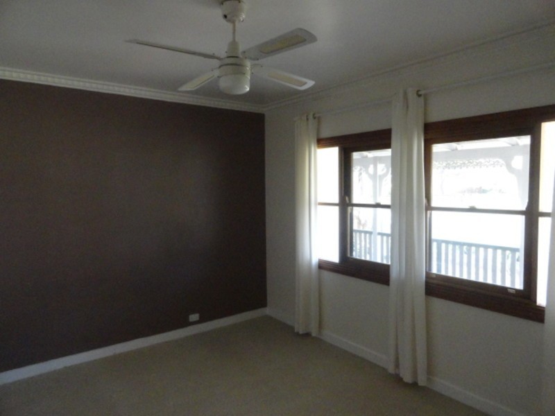 13 Haig Street, South Toowoomba QLD 4350