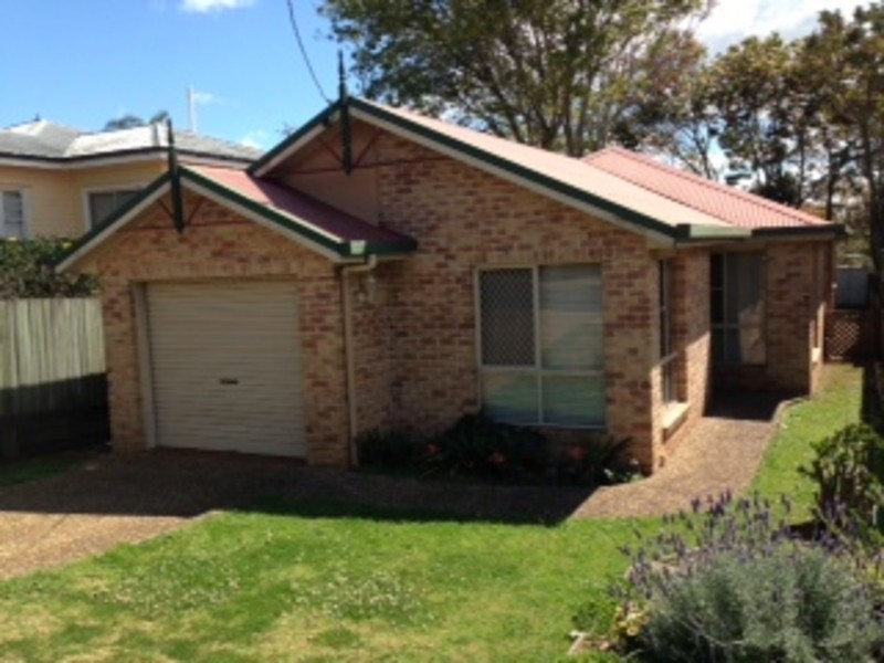 139a Long Street, Centenary Heights QLD 4350