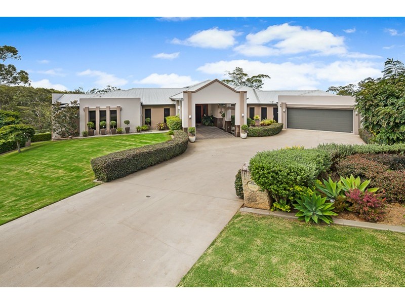2 Mackenzie Street, Mount Lofty QLD 4350