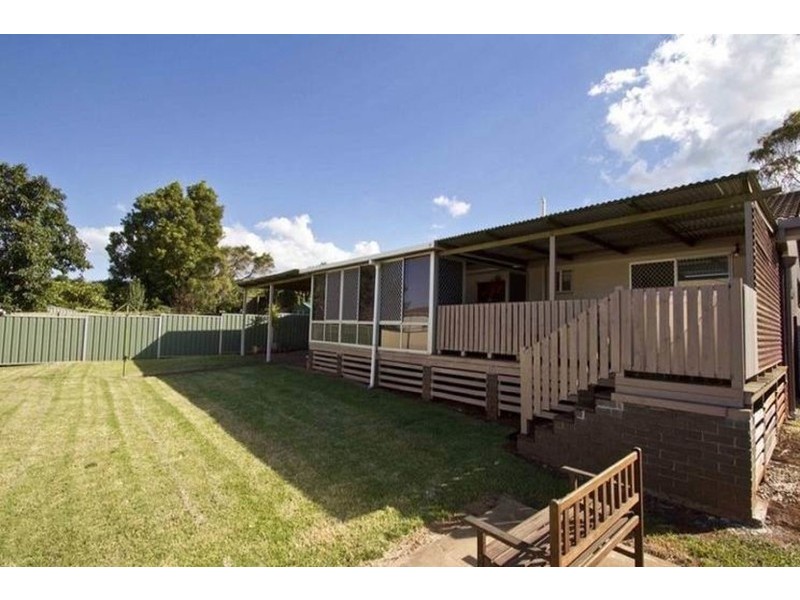 14 Talinga Street, Mount Lofty QLD 4350