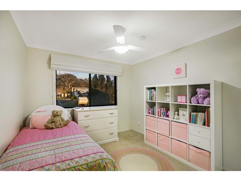 30 Banksdale Drive, Middle Ridge QLD 4350