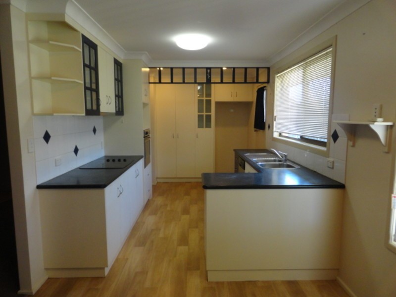 55 Jennifer Crescent, Darling Heights QLD 4350