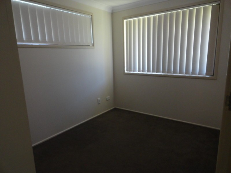 55 Jennifer Crescent, Darling Heights QLD 4350