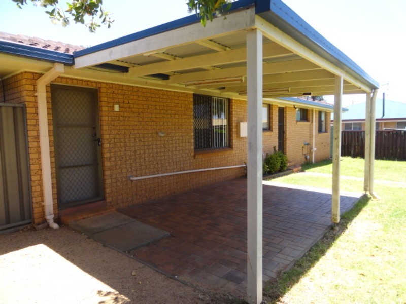 55 Jennifer Crescent, Darling Heights QLD 4350