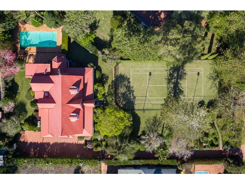 19 Sinclair Street, East Toowoomba QLD 4350