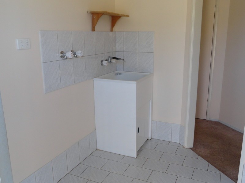 2/15 Paradise Street, Harristown QLD 4350