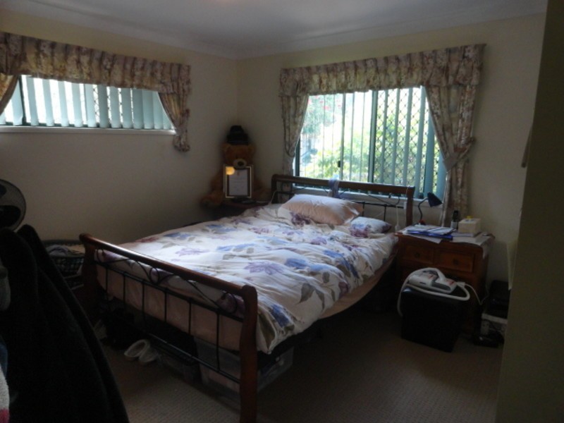 2/1 Mole Street, Harlaxton QLD 4350