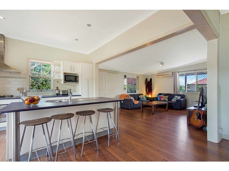 210 Perth Street, South Toowoomba QLD 4350