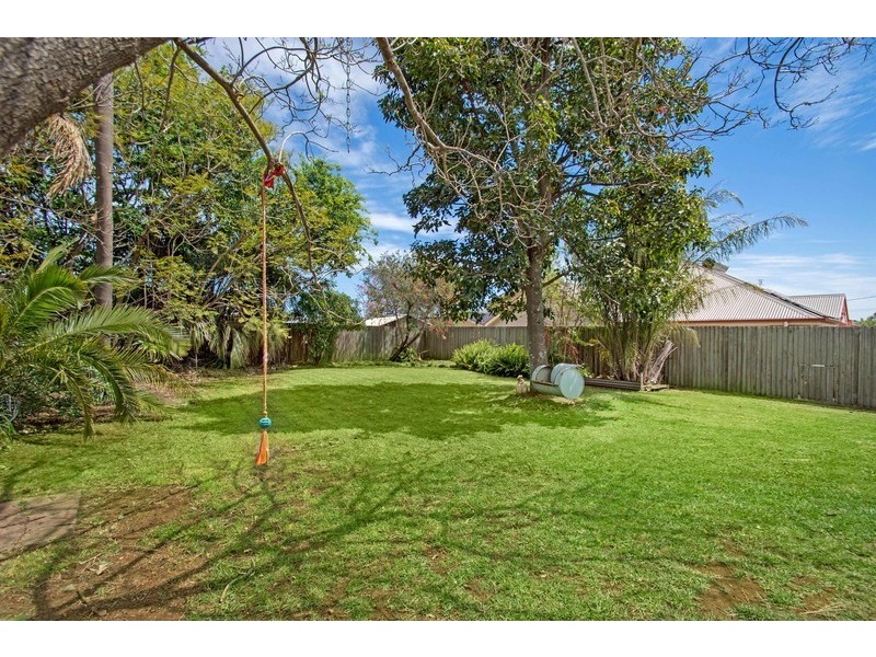 210 Perth Street, South Toowoomba QLD 4350