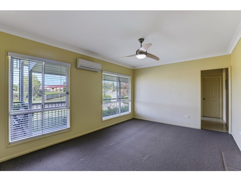 9 Berghofer Drive, Highfields QLD 4352