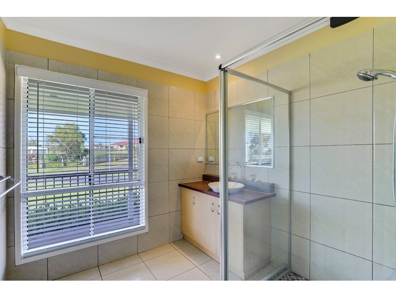 9 Berghofer Drive, Highfields QLD 4352