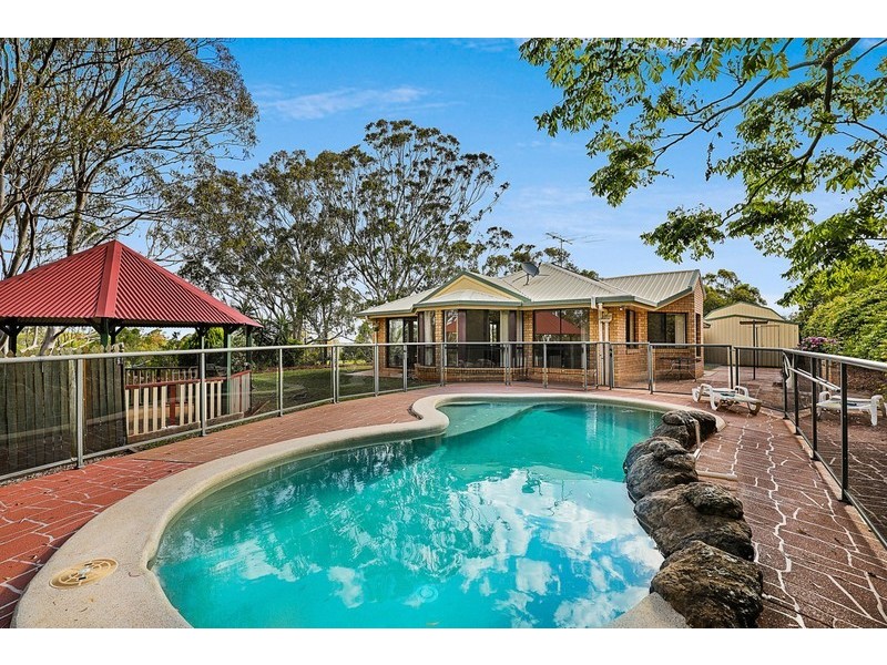 12 Wissemann Road, Preston QLD 4352