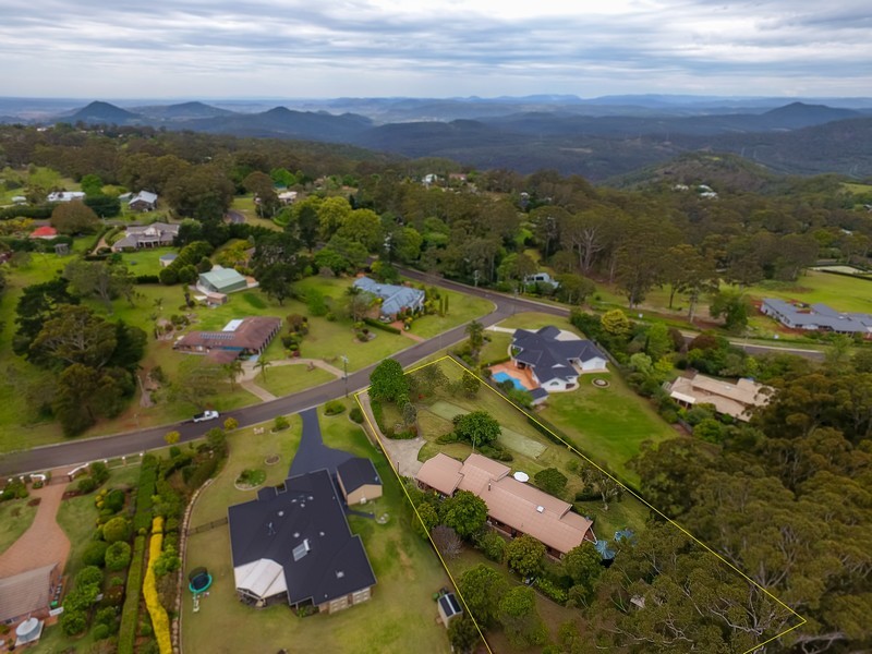 7 Nielsen Court, Middle Ridge QLD 4350