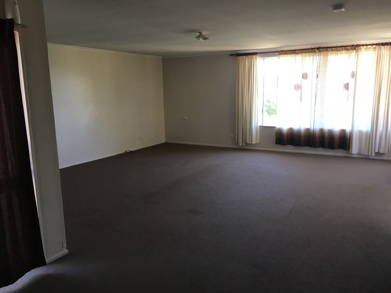 69 Holberton Street, Rockville QLD 4350