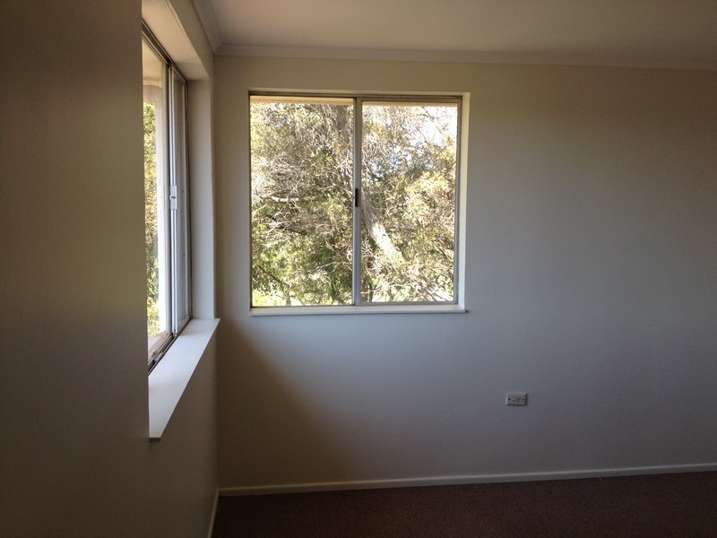 69 Holberton Street, Rockville QLD 4350