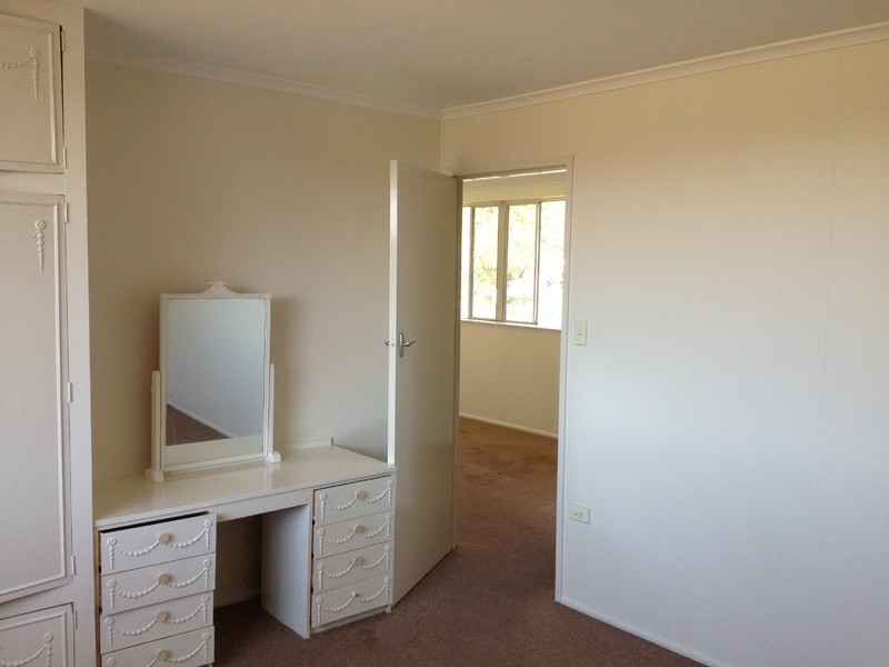 69 Holberton Street, Rockville QLD 4350