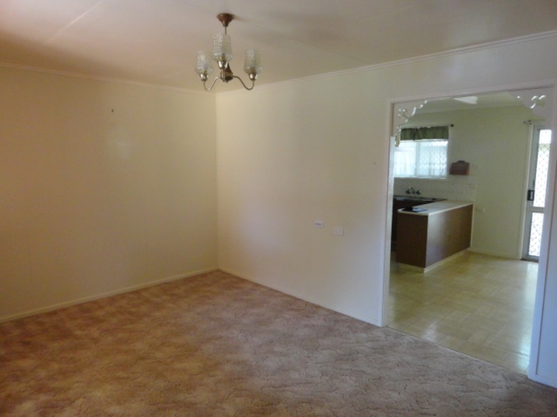 23 Merino Street, Harristown QLD 4350