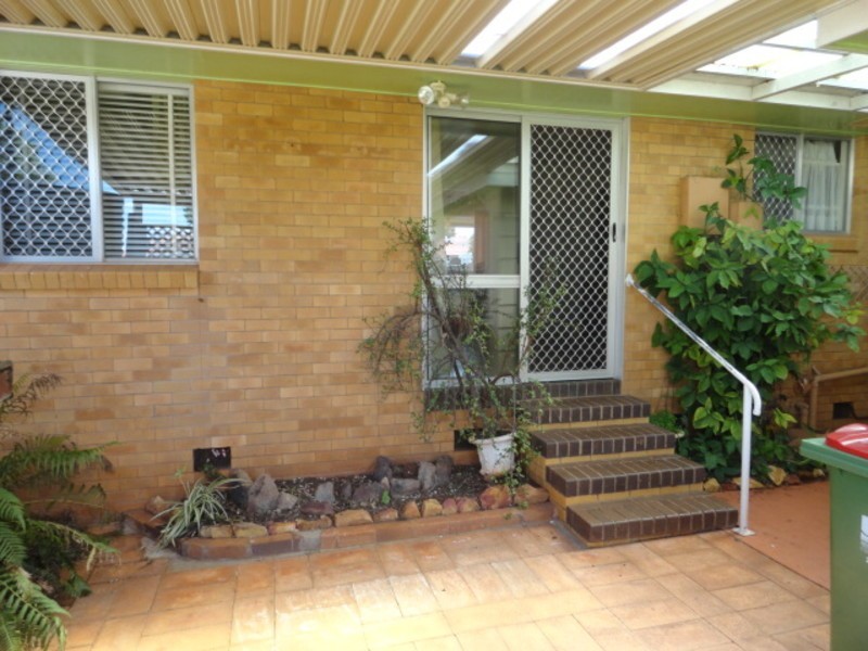 23 Merino Street, Harristown QLD 4350