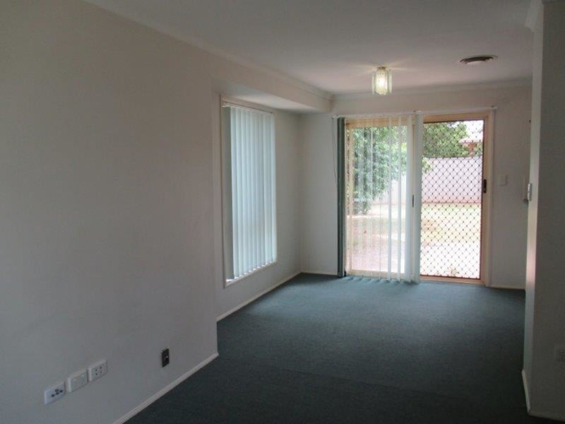 2 Dandelion Drive, Middle Ridge QLD 4350