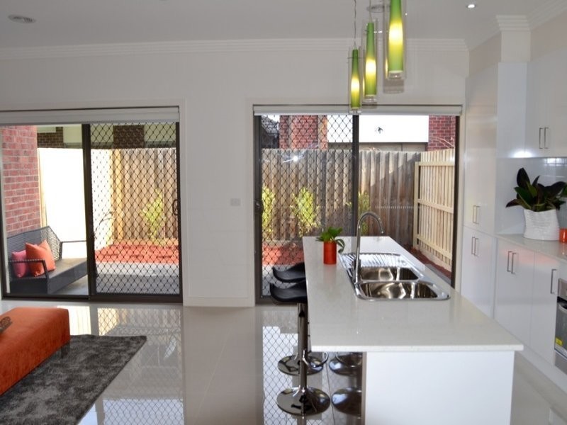 3 Snapdragon Street, South Morang VIC 3752