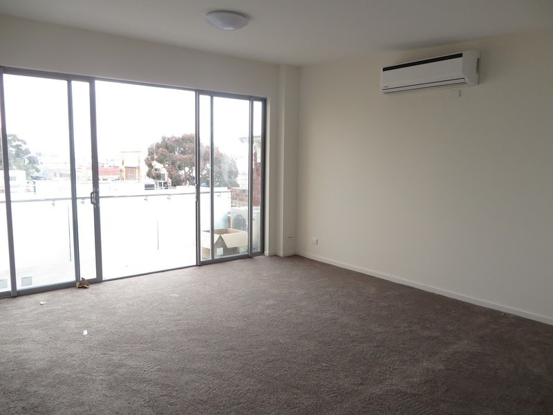 3-5/90 Roseberry Avenue, Preston VIC 3072